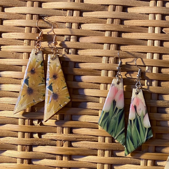 Handmade Floral Earrings - Picture 2 of 3